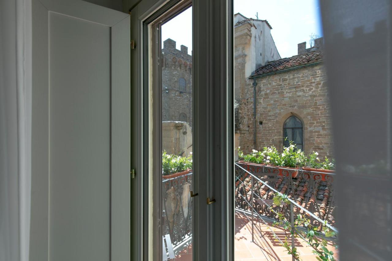 Tornabuoni Place Firenze Bagian luar foto